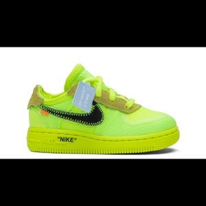 Off white kids 12C low TD bolt green